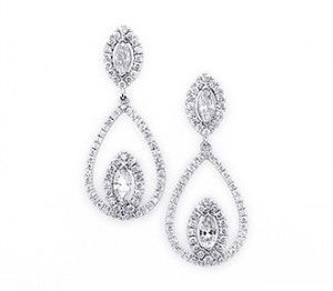 Stylish September Newlywed Giveaway - Free jewelry rental from ADORN