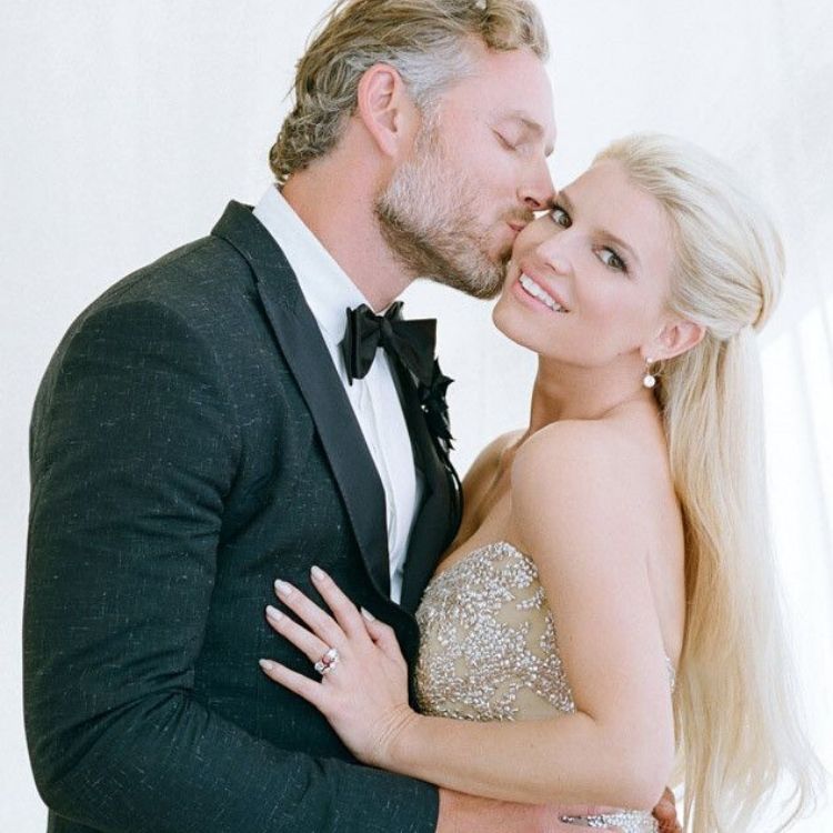 Jessica Simpson Is Changing to her Married Name